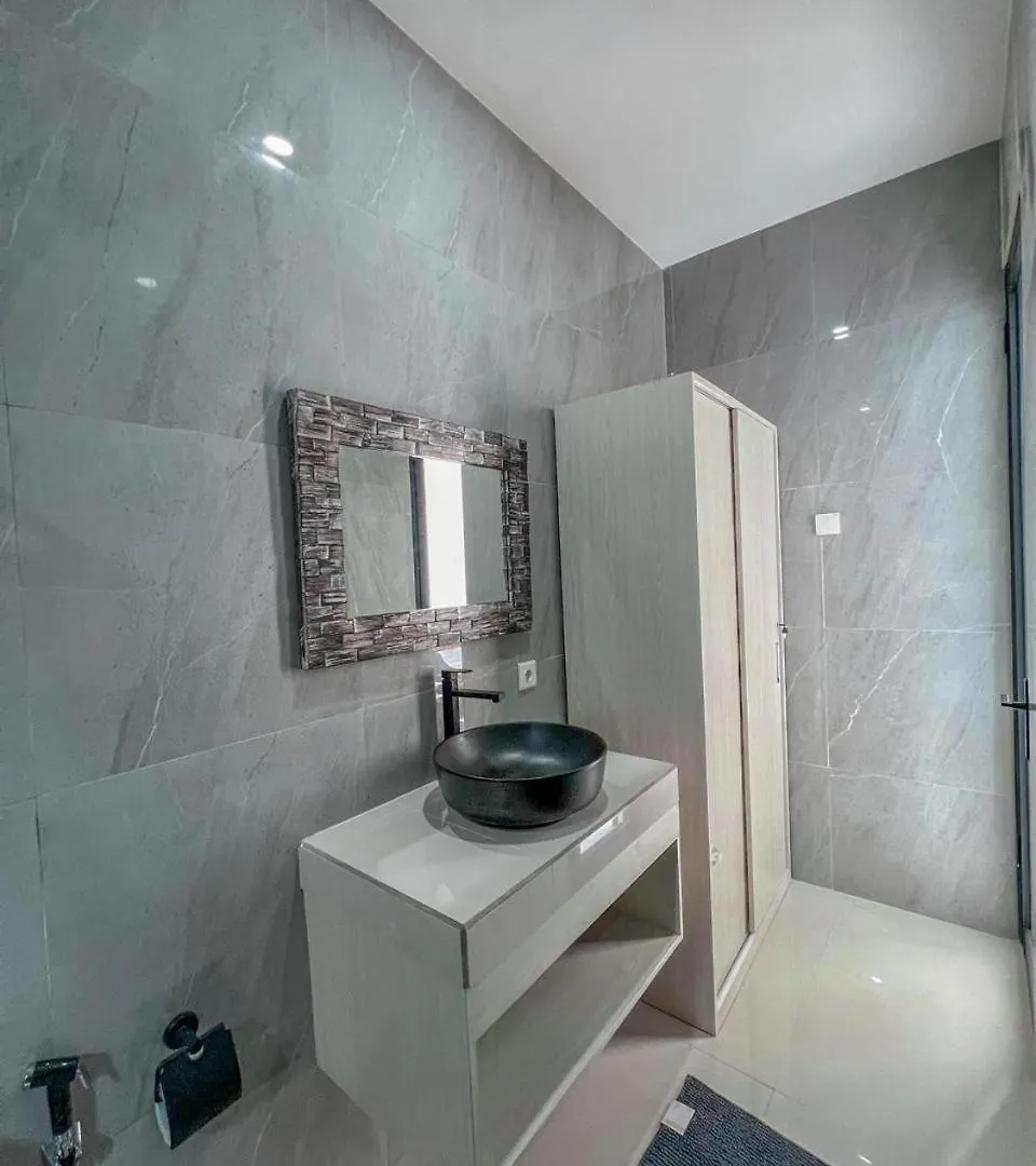 Brand New Villa Ashby De Love Heart,Two Bedrooms Private Pool,Wifi,Ac Ubud